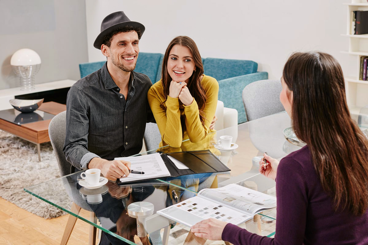 AdobeStock_686838908-beratung